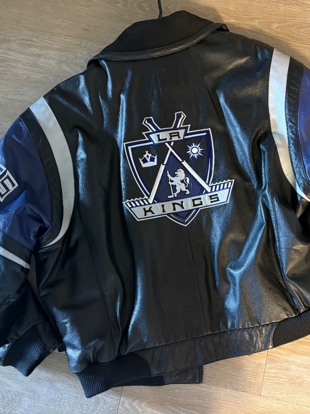 Vintage NHL LA Kings by Carl Banks black leather Jacket